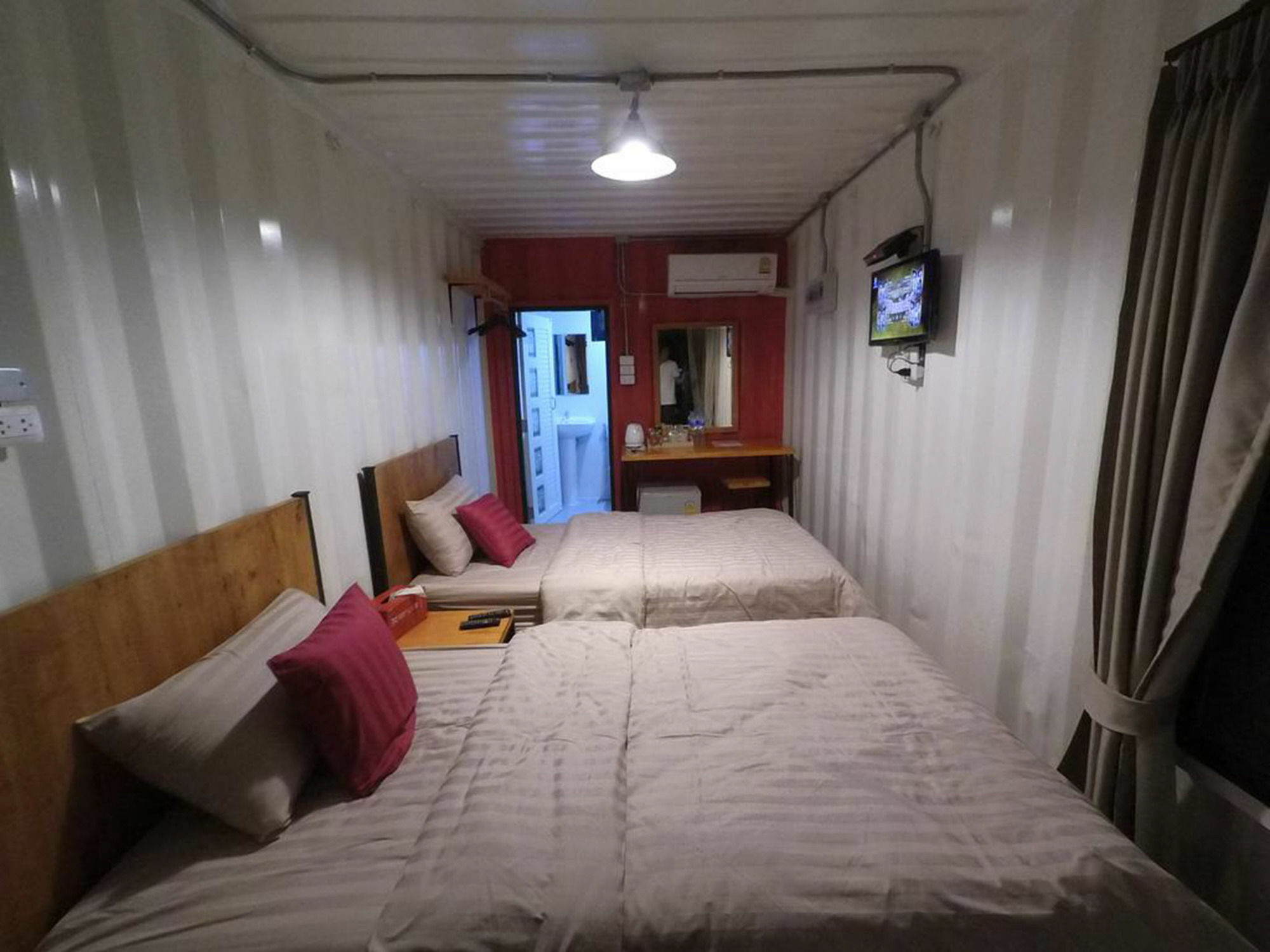 Inbox Living Rimkhong Hotel Csiangkham Kültér fotó